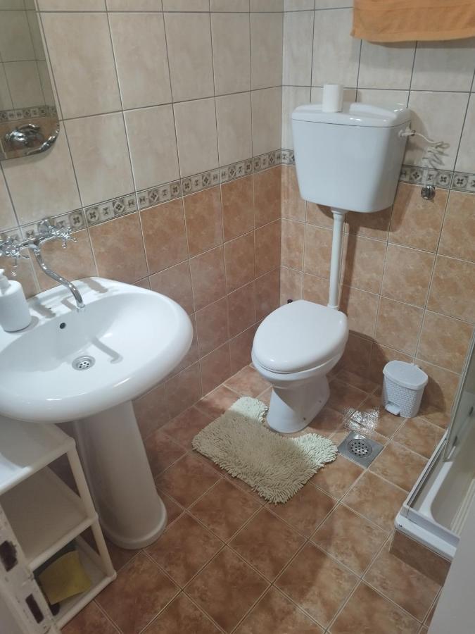Goksi Apartment Subotica Buitenkant foto